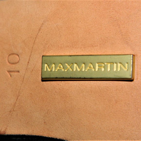 MaxMartin Betty Noir Ankle Strap Pumps - Picture 10 of 11